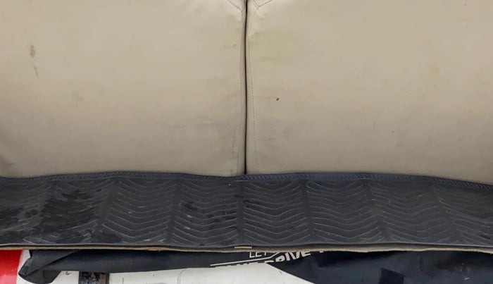 2016 Maruti Ertiga VXI CNG, CNG, Manual, 69,392 km, Boot Inside