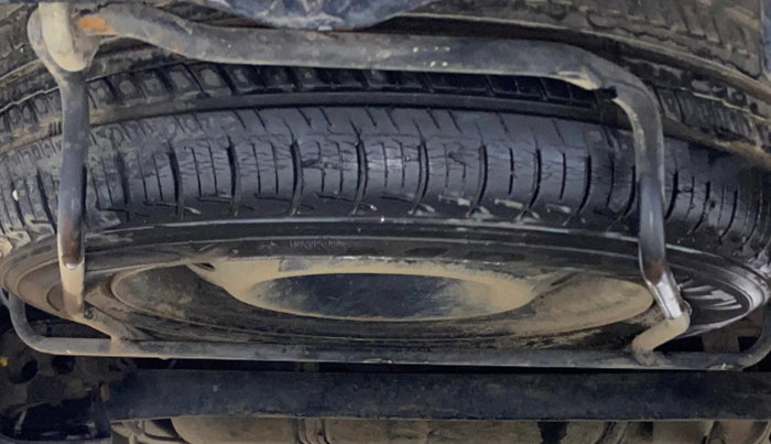 2016 Maruti Ertiga VXI CNG, CNG, Manual, 69,392 km, Spare Tyre