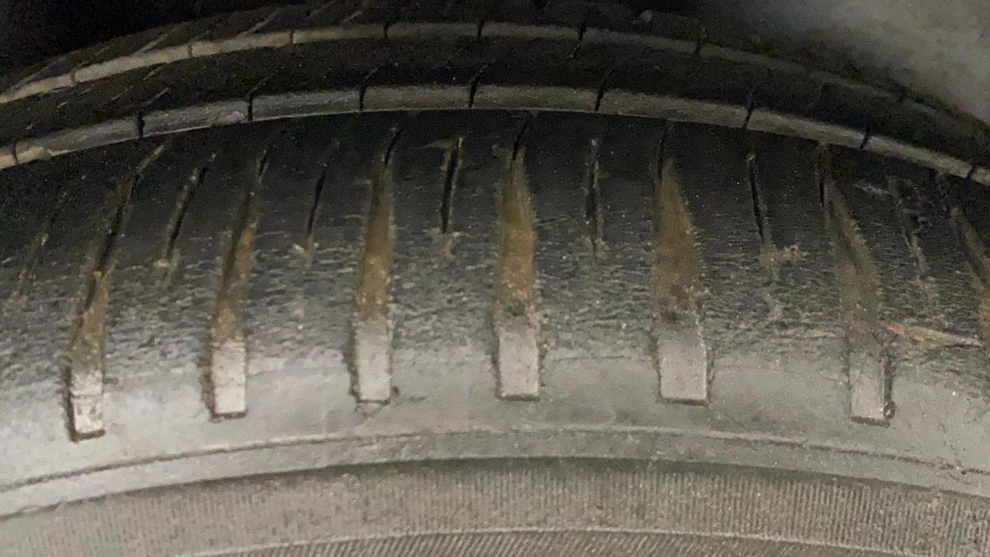 2015 Volkswagen Polo GT TSI AT, Petrol, Automatic, 77,269 km, Right Rear Tyre Tread
