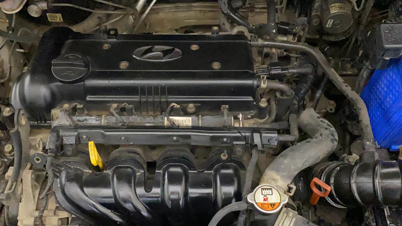 2016 Hyundai Verna FLUIDIC 4S 1.6 VTVT S AT, Petrol, Automatic, 48,396 km, Engine View