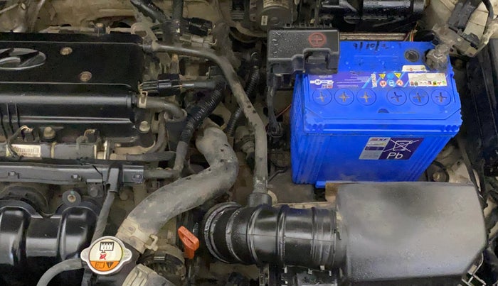 2016 Hyundai Verna FLUIDIC 4S 1.6 VTVT S AT, Petrol, Automatic, 48,274 km, Engine View - Left