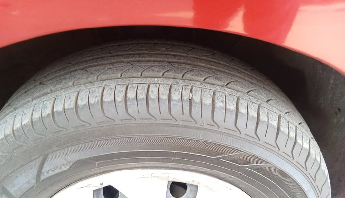 2017 Hyundai Elite i20 SPORTZ 1.2, Petrol, Manual, 60,600 km, Left Front Tyre Tread