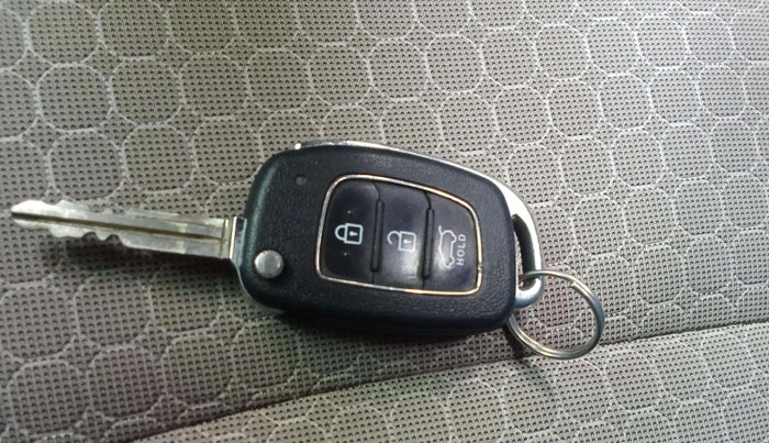 2017 Hyundai Elite i20 SPORTZ 1.2, Petrol, Manual, 60,600 km, Key Close Up