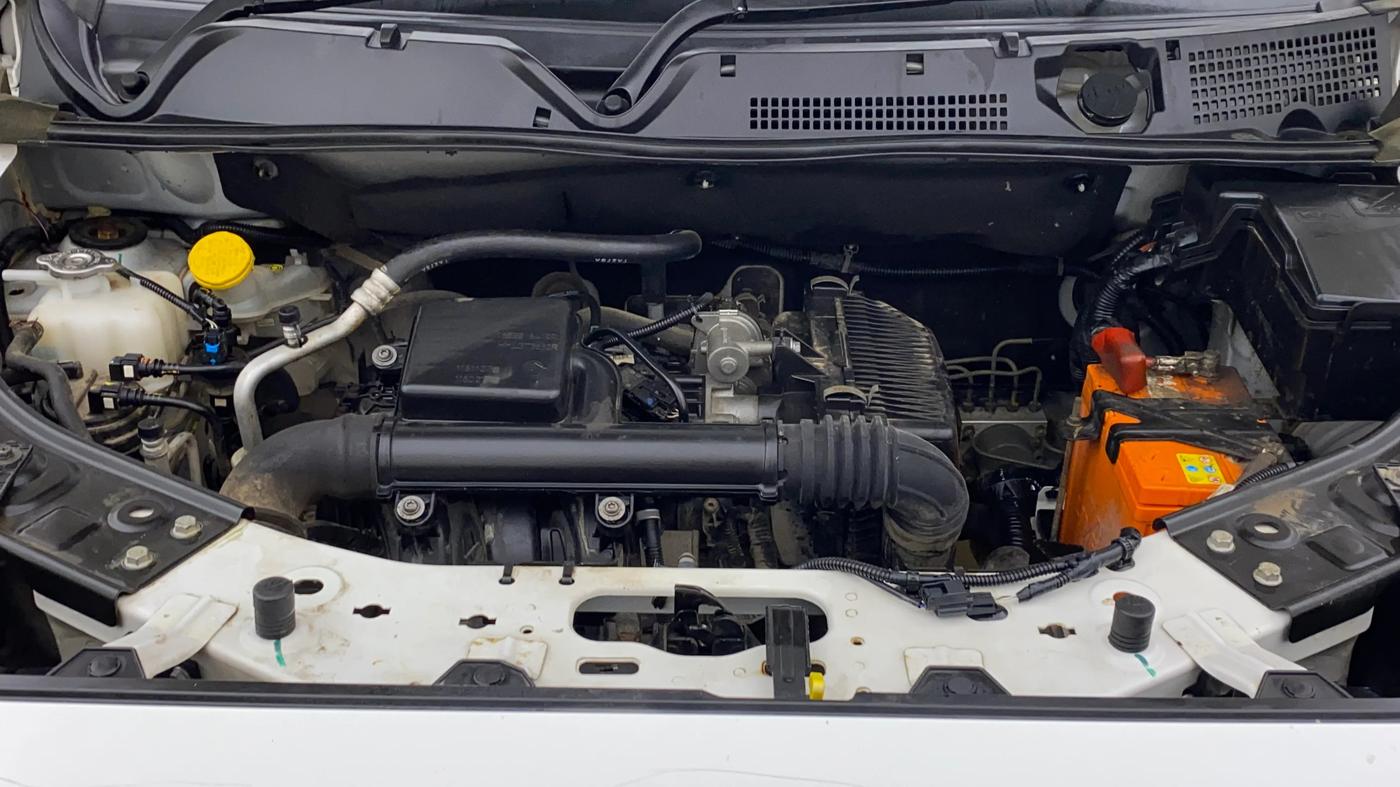 2021 Nissan MAGNITE XL, Petrol, Manual, 54,571 km, Engine View