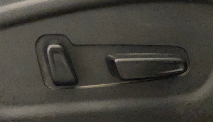 2020 KIA SELTOS GTX PLUS DCT 1.4 PETROL, Petrol, Automatic, 78,341 km, Driver Side Adjustment Panel