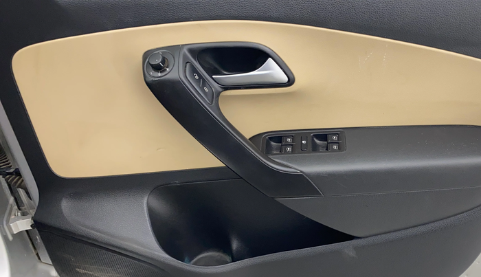 2017 Volkswagen Ameo HIGHLINE1.5L, Diesel, Manual, 47,305 km, Driver Side Door Panels Control