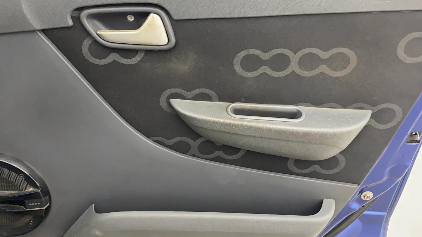 2015 Maruti Alto 800 LXI, Petrol, Manual, 44,499 km, Driver Side Door Panels Control