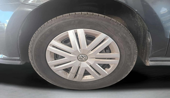 2021 Volkswagen Polo TRENDLINE 1.0L, Petrol, Manual, 89,489 km, Left Front Wheel