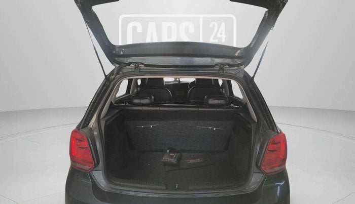 2021 Volkswagen Polo TRENDLINE 1.0L, Petrol, Manual, 89,489 km, Boot Door Open