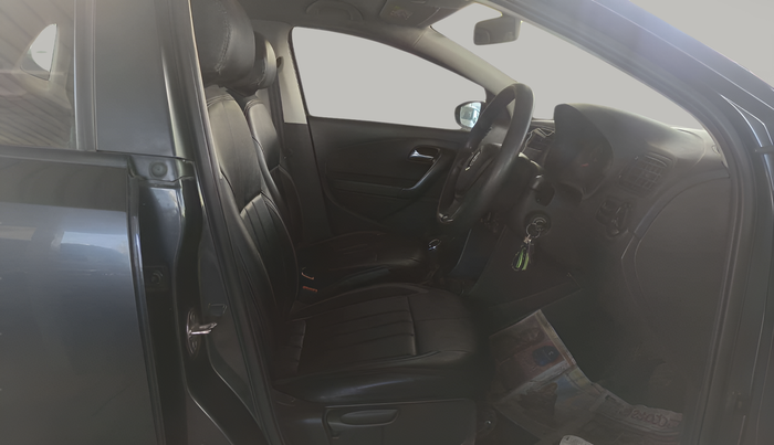 2021 Volkswagen Polo TRENDLINE 1.0L, Petrol, Manual, 89,489 km, Right Side Front Door Cabin