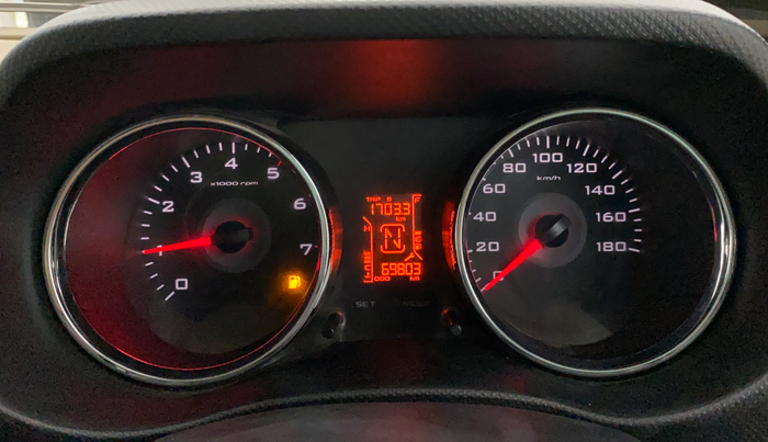 2015 Mahindra TUV300 T8 AMT, Diesel, Automatic, 69,797 km, Odometer Image