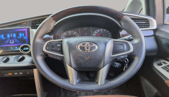 2019 Toyota Innova Crysta 2.8 GX AT 7 STR, Diesel, Automatic, 1,48,683 km, Steering Wheel Close Up