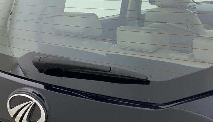 2019 Mahindra XUV300 W8 (O) 1.5 DIESEL, Diesel, Manual, 42,533 km, Rear Wiper