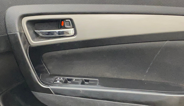 2018 Maruti Vitara Brezza ZDI, Diesel, Manual, 85,198 km, Driver Side Door Panels Control