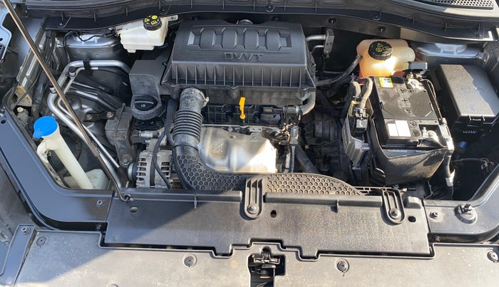 2022 MG ASTOR SMART 1.5 CVT, Petrol, Automatic, 18,352 km, Engine View