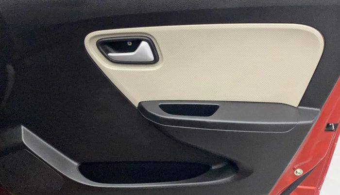 2020 Maruti Alto LXI, Petrol, Manual, 35,654 km, Driver Side Door Panels Control