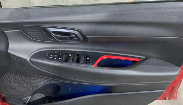 2022 Hyundai NEW I20 ASTA(O) 1.5 CRDI DUAL TONE, Diesel, Manual, 60,063 km, Driver Side Door Panels Control