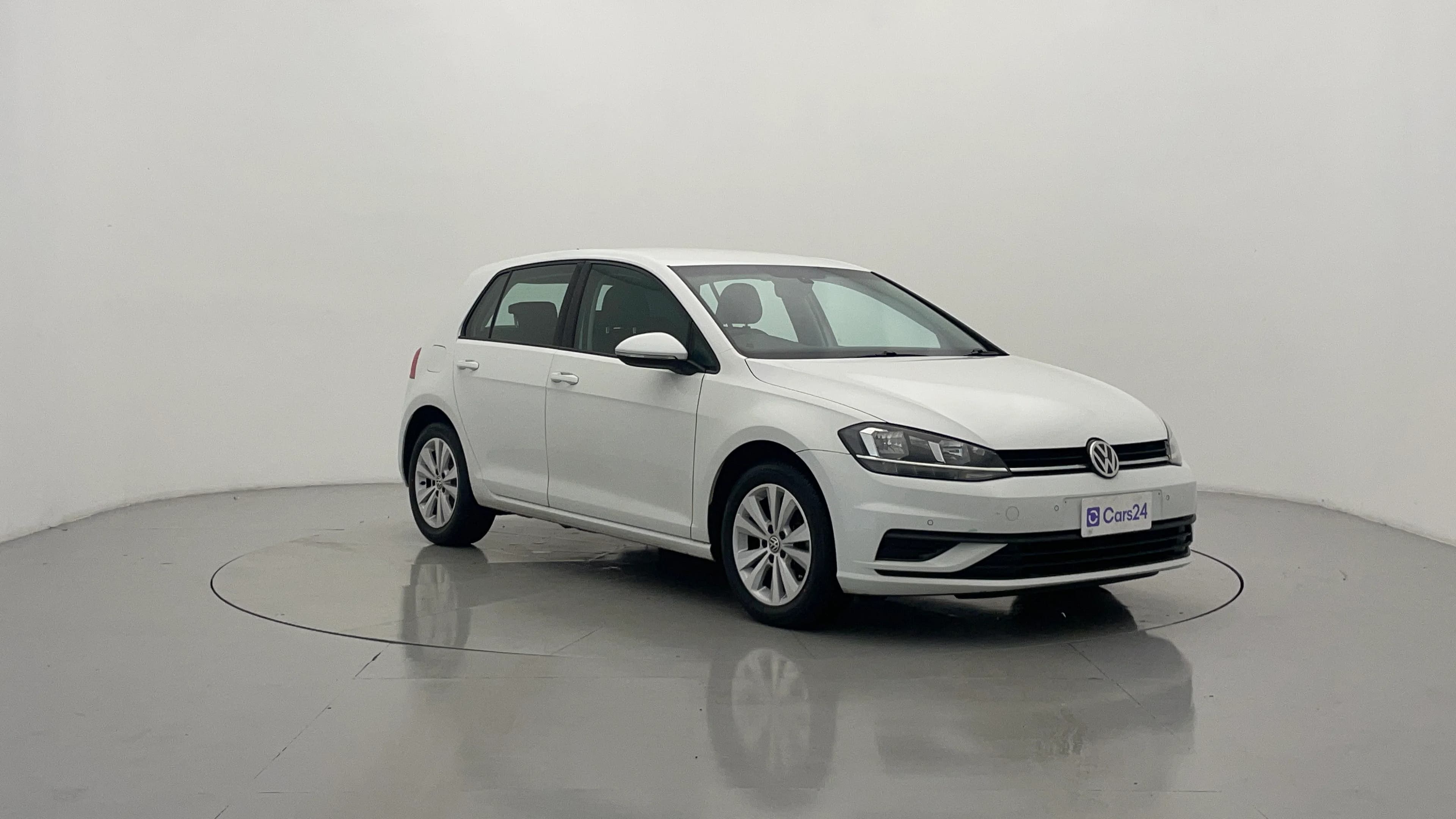 Volkswagen Golf image