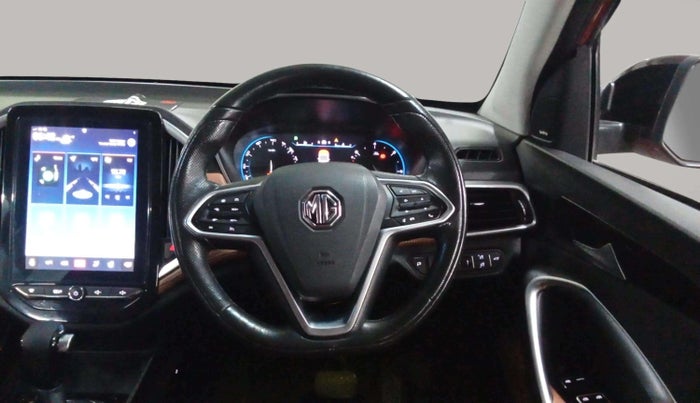 2022 MG HECTOR PLUS SHARP 1.5 PETROL TURBO CVT 6-STR, Petrol, Automatic, 41,452 km, Steering Wheel Close Up