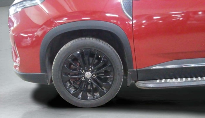 2022 MG HECTOR PLUS SHARP 1.5 PETROL TURBO CVT 6-STR, Petrol, Automatic, 41,452 km, Left Front Wheel