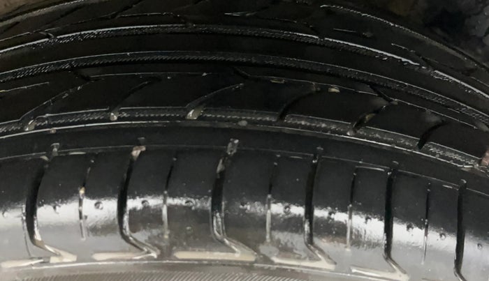 2020 Tata ALTROZ XZ PETROL, Petrol, Manual, 52,416 km, Left Rear Tyre Tread