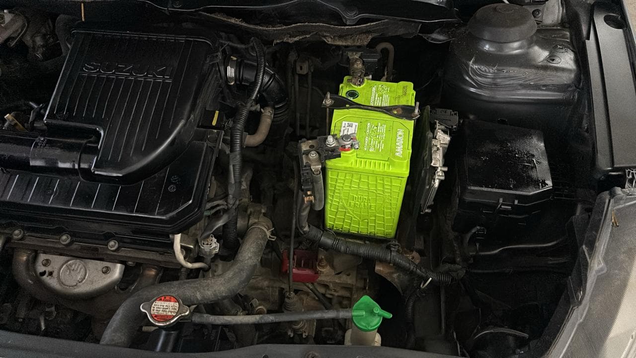 2017 Maruti Ciaz ALPHA  AT 1.4  PETROL, Petrol, Automatic, 90,058 km, Engine View - Left