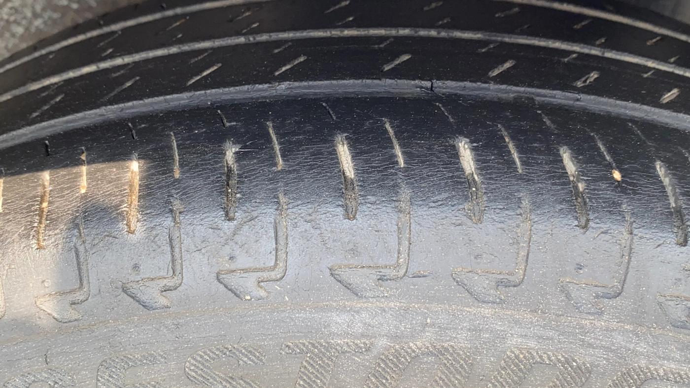 2020 Maruti IGNIS ZETA 1.2, Petrol, Manual, 46,503 km, Left Rear Tyre Tread