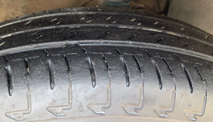 2020 Maruti IGNIS ZETA 1.2, Petrol, Manual, 46,503 km, Right Front Tyre Tread
