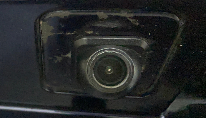 2022 Mahindra XUV700 MX P MT 5 STR, Petrol, Manual, 20,736 km, Parking Camera