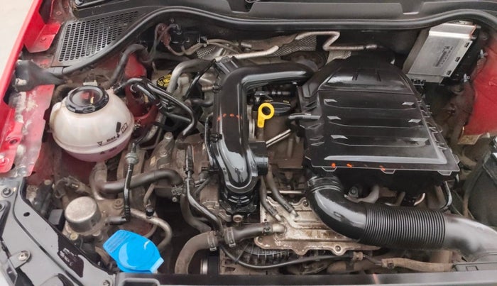 2022 Volkswagen Polo HIGHLINE PLUS 1.0L TSI, Petrol, Manual, 32,219 km, Engine View - Right