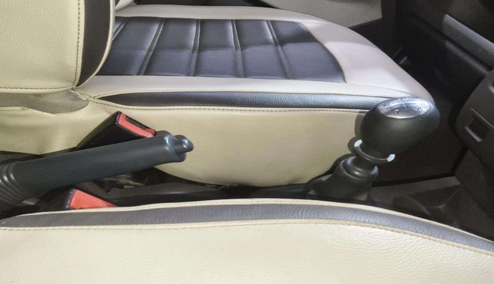 2017 Renault Lodgy 110 PS RXL STEPWAY 8 STR, Diesel, Manual, 66,243 km, Gear Lever