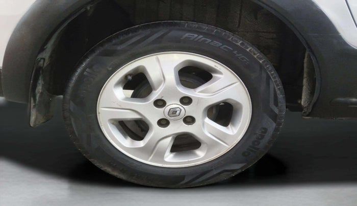 2017 Renault Lodgy 110 PS RXL STEPWAY 8 STR, Diesel, Manual, 66,243 km, Right Rear Wheel