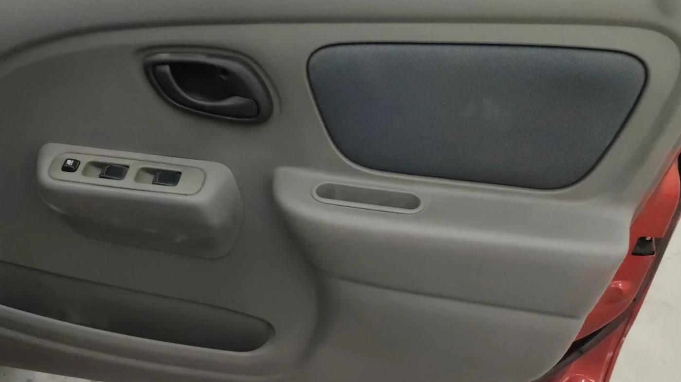 2013 Maruti Alto K10 VXI, Petrol, Manual, 63,725 km, Driver Side Door Panels Control