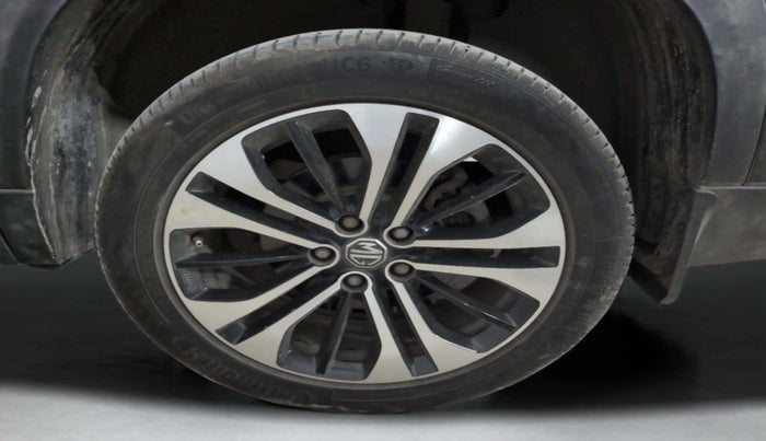 2021 MG HECTOR SHARP 1.5 DCT PETROL, Petrol, Automatic, 15,669 km, Right Front Wheel