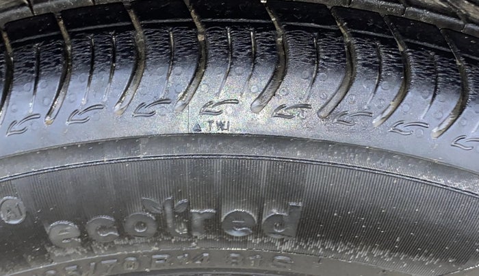 2015 Hyundai Grand i10 ASTA 1.2 KAPPA VTVT, Petrol, Manual, 36,128 km, Right Front Tyre Tread