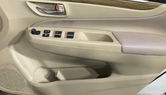 2018 Maruti Ciaz ALPHA 1.5 SHVS PETROL, Petrol, Manual, 41,792 km, Driver Side Door Panels Control