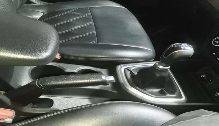 2019 Hyundai Creta SX 1.6 PETROL, Petrol, Manual, 84,646 km, Gear Lever