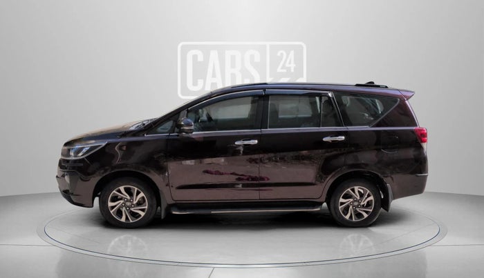 2021 Toyota Innova Crysta 2.4 VX 7 STR, Diesel, Manual, 51,576 km, Left Side