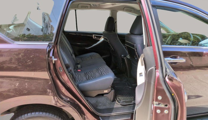 2021 Toyota Innova Crysta 2.4 VX 7 STR, Diesel, Manual, 51,576 km, Right Side Rear Door Cabin