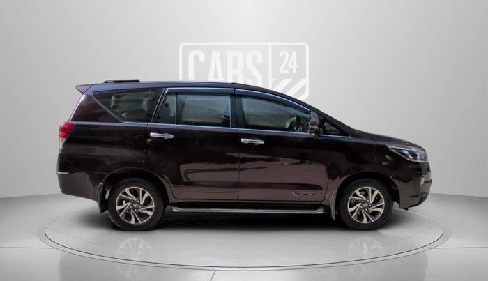 2021 Toyota Innova Crysta 2.4 VX 7 STR, Diesel, Manual, 51,576 km, Right Side View