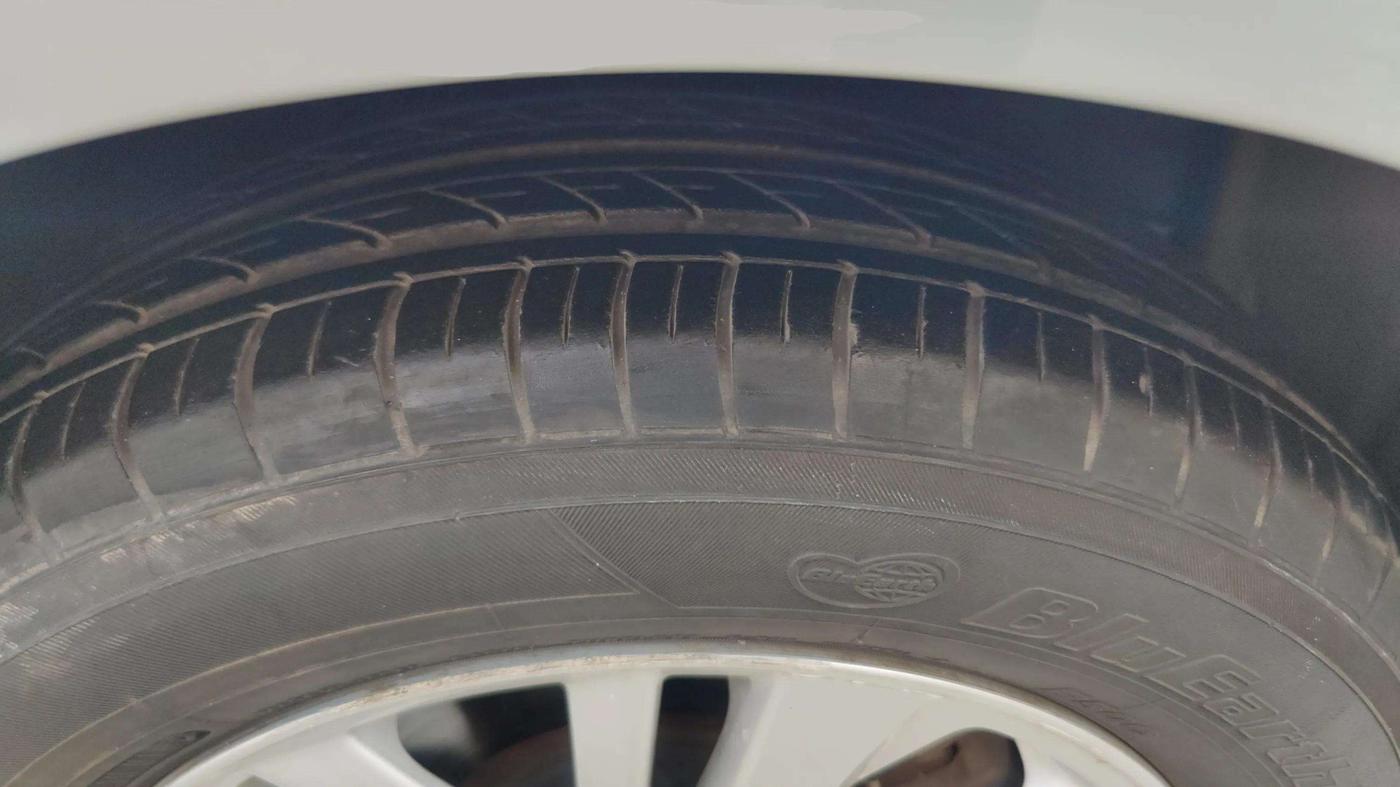 2018 Toyota YARIS VX CVT, Petrol, Automatic, 56,739 km, Right Rear Tyre Tread