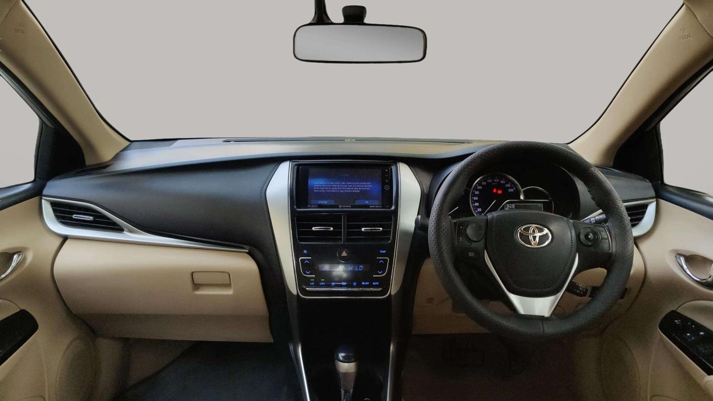 2018 Toyota YARIS VX CVT, Petrol, Automatic, 56,739 km, Dashboard