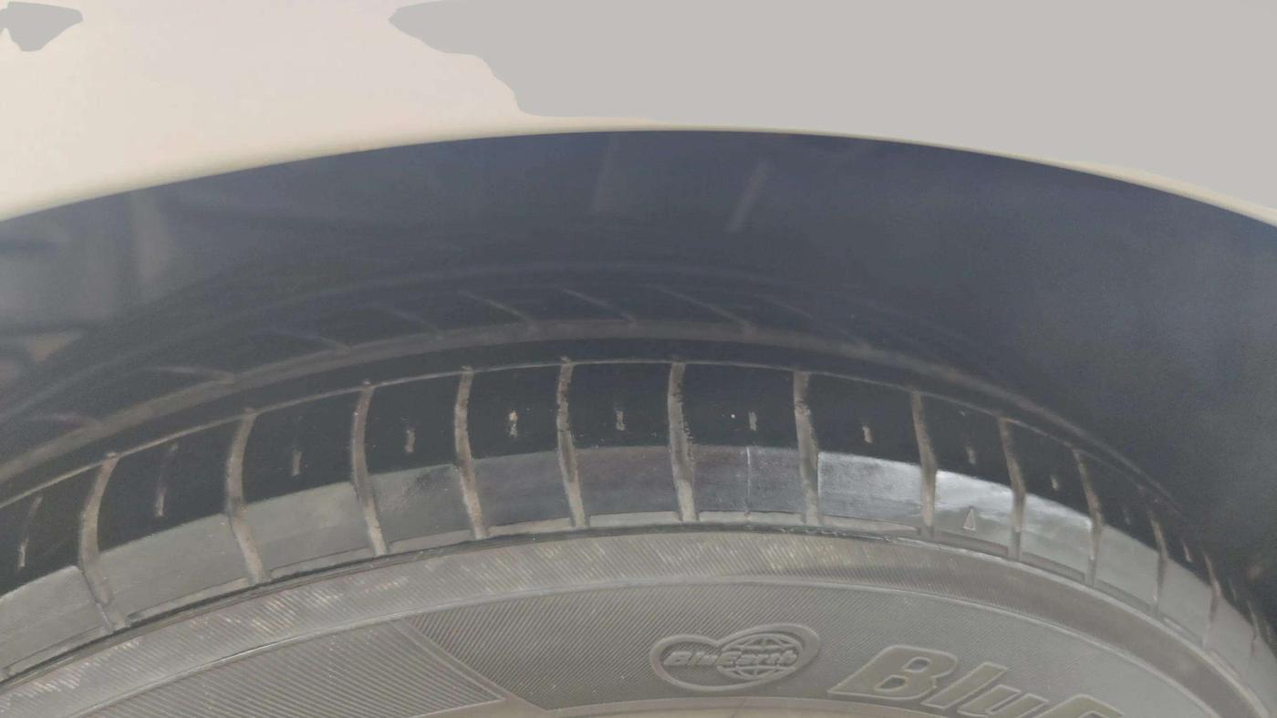 2018 Toyota YARIS VX CVT, Petrol, Automatic, 56,739 km, Right Front Tyre Tread