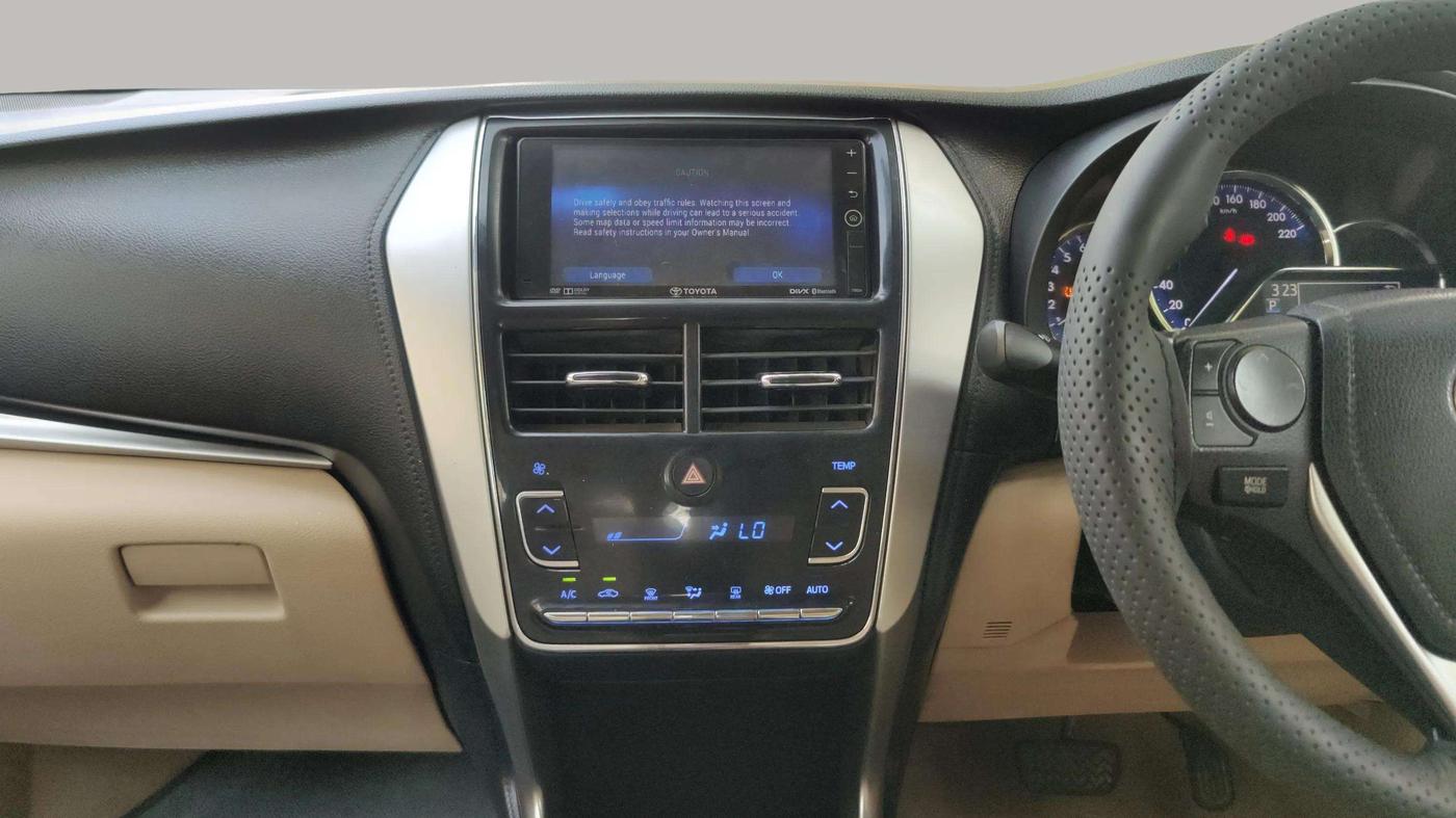 2018 Toyota YARIS VX CVT, Petrol, Automatic, 56,739 km, Air Conditioner