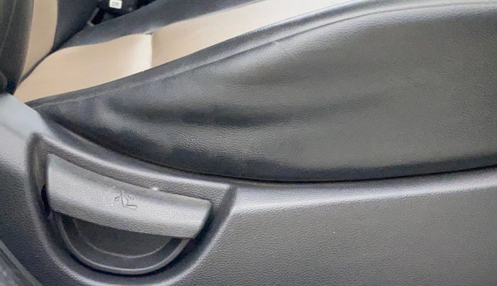 2021 Hyundai XCENT PRIME 	T+ CNG, CNG, Manual, 54,871 km, Driver Side Adjustment Panel