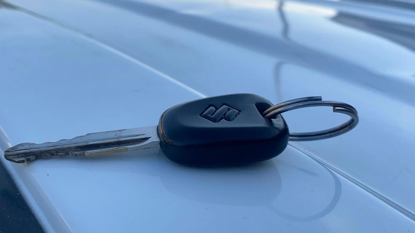 2018 Maruti Alto 800 LXI, Petrol, Manual, 43,860 km, Key Close Up