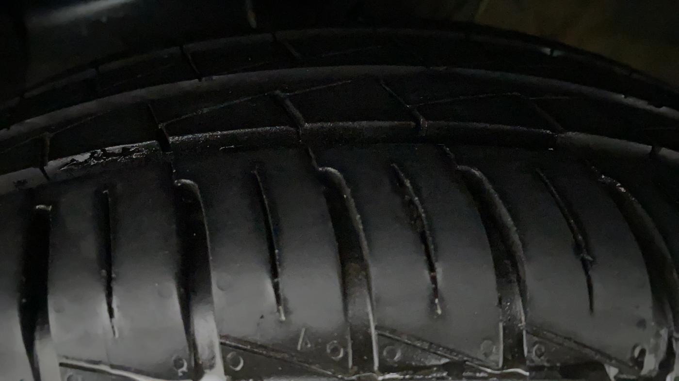 2022 Hyundai GRAND I10 NIOS SPORTZ CNG MT, CNG, Manual, 6,933 km, Right Rear Tyre Tread