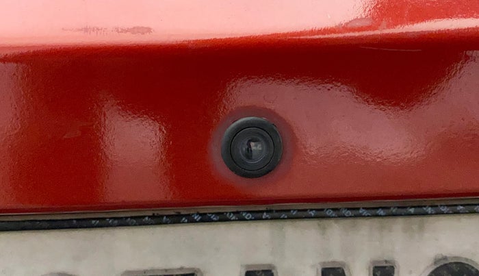 2016 Mahindra TUV300 T8 AMT, Diesel, Automatic, 55,936 km, Parking Camera