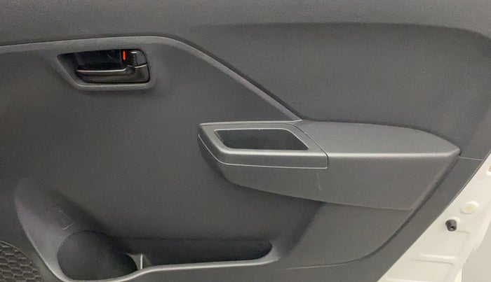 2023 Maruti Alto K10 VXI, Petrol, Manual, 14,063 km, Driver Side Door Panels Control