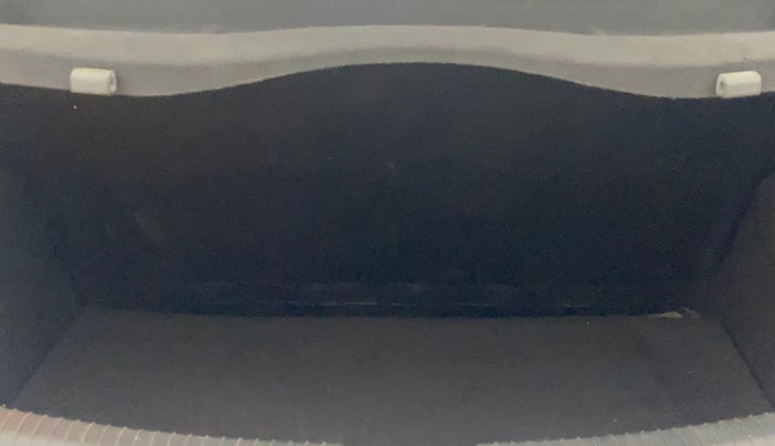 2016 Hyundai Grand i10 ASTA (O) AT 1.2 KAPPA VTVT, Petrol, Automatic, 53,534 km, Boot Inside